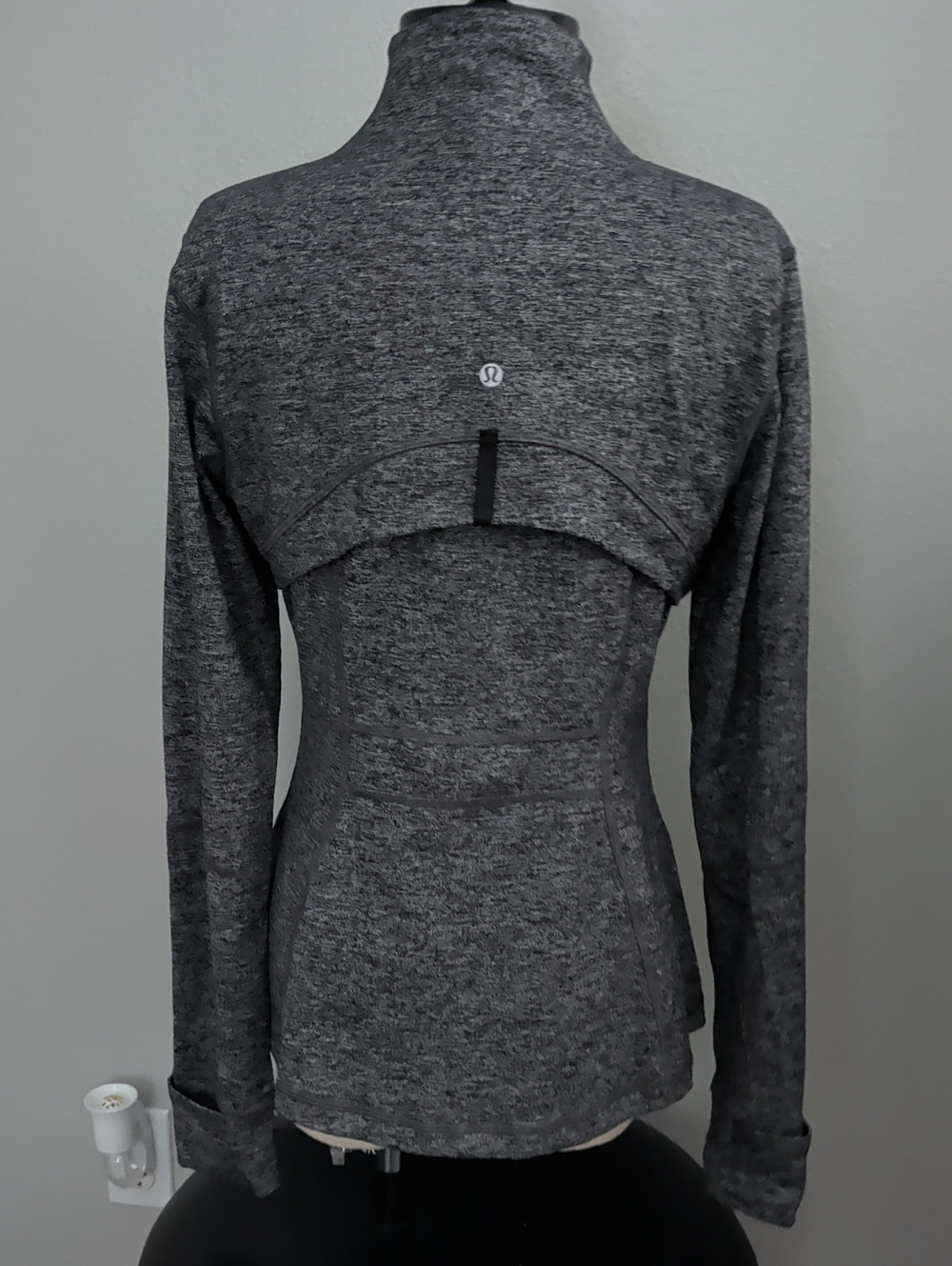 Lululemon Define Jacket - Picture 5 of 15